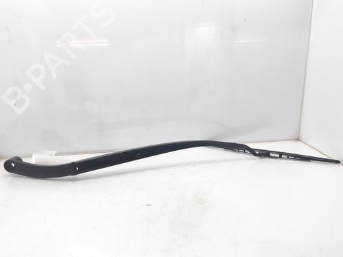 Used Front windshield wiper arm HYUNDAI KONA (OS, OSE, OSI) [2017-2023]  7010373