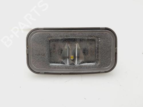 Éclairage de plaque d'immatriculation LEXUS IS III (_E3_) 300h (AVE30_, AVE30R) (223 hp) 30545005