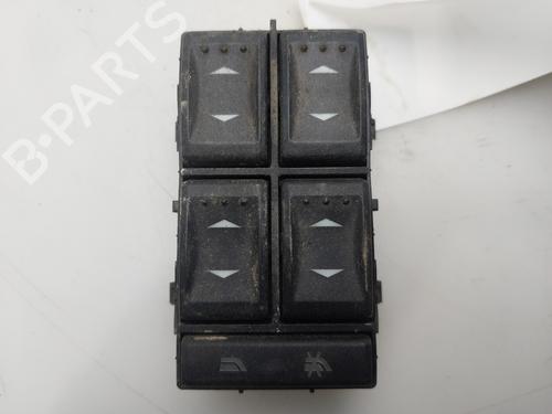 Used Left front window switch Left front window switch FORD MONDEO III (B5Y) 2.0 TDCi (130 hp) 33619892 33619892
