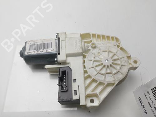 Used Left front window motor LAND ROVER DISCOVERY III (L319) [2004-2009]  30863405