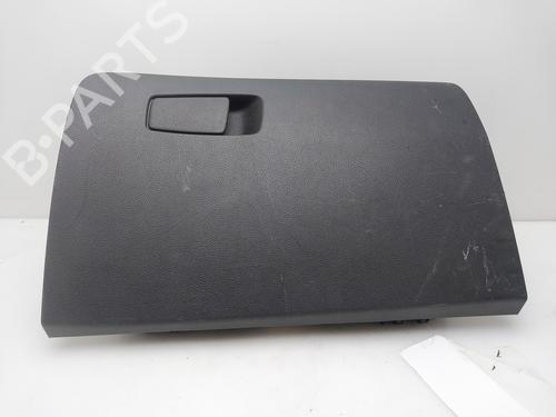 Used Glove box HYUNDAI TUCSON (TL, TLE) 1.7 CRDi (116 hp) 17540737