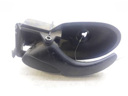 Used Front left interior door handle FORD TRANSIT Van (FA_ _) 2.0 DI (FAE_, FAF_, FAG_) (86 hp) 12403993