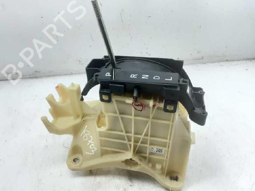 Used Gear lever MITSUBISHI OUTLANDER III (GG_W, GF_W, ZJ, ZL, ZK) [2010-2025]  7422249