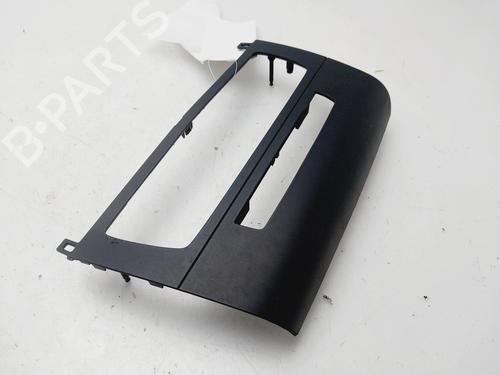 Middle console BMW 1 (E87) 118 d | BP32032282I22