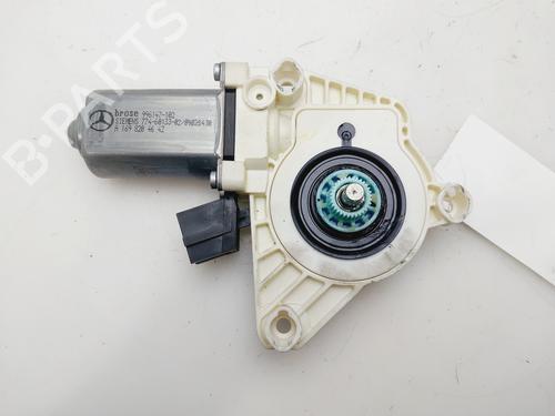Used Right rear window motor MERCEDES-BENZ A-CLASS (W169) A 180 CDI (169.007, 169.307) (109 hp) 30863368
