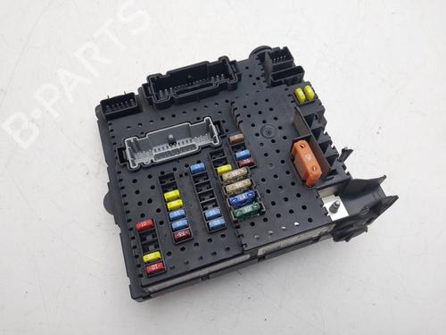 fuse-box-volvo-xc90-i-275-2002-2003-2004-2005-2006-2007-2008-2009-2010-2011-2012-2013-2014-2015-37759302 main image