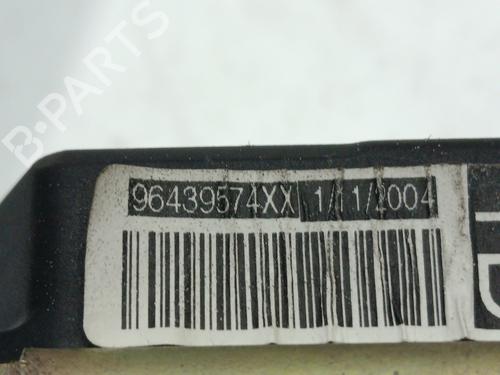 Front right seatbelt PEUGEOT 407 (6D_) | BP30680906I25
