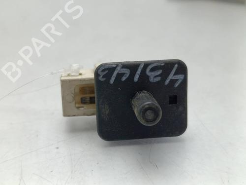 Used Switch Switch MERCEDES-BENZ E-CLASS (W211) E 270 CDI (211.016) (177 hp) 39881740 39881740