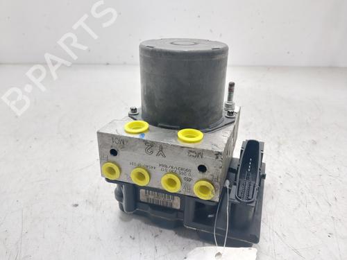 Used ABS pump TOYOTA VERSO (_R2_) [2009-2018]  30467052