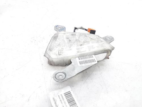 driver-airbag-bmw-5-e39-530-d-30826833102a-1995-1996-1997-1998-1999-2000-2001-2002-2003-10088894 main image