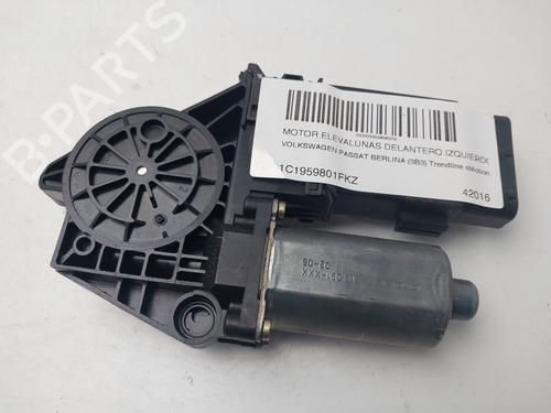 Left front window motor VW PASSAT B5.5 (3B3) 1.9 TDI 4motion | BP36648740E21 - Image 4