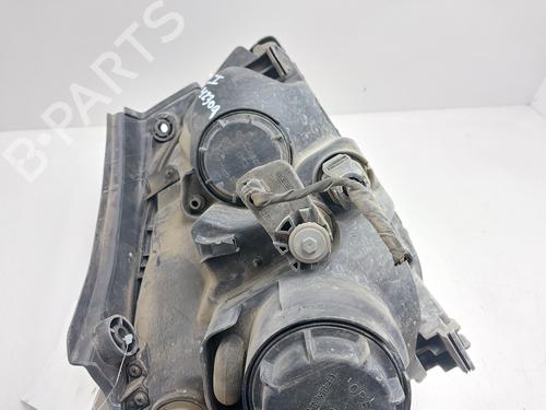 Left headlight KIA CARENS III MPV (UN) 2.0 CRDi 140 | BP37094256C28 - Image 2