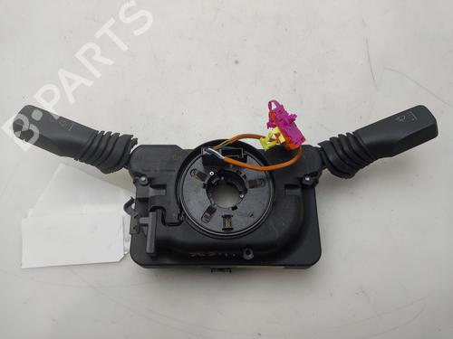 Used Steering wheel controls Steering wheel controls OPEL ASTRA H (A04) [2004-2014] 34051979 34051979