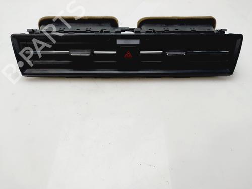 Used Air vent SEAT ARONA (KJ7, KJP) 1.6 TDI (115 hp) 26926153