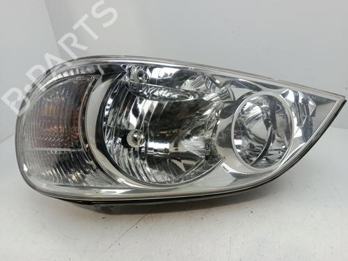 Lyskaster venstre KIA CARNIVAL II (GQ) 2.9 CRDi (144 hp) 32015548