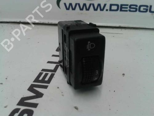 Used Headlight switch NISSAN X-TRAIL I (T30) 2.2 Di 4x4 (114 hp) 13990044