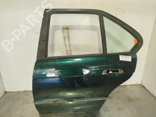 Porta trás esquerda BMW 5 (E34) 518 i (115 hp) 32335843