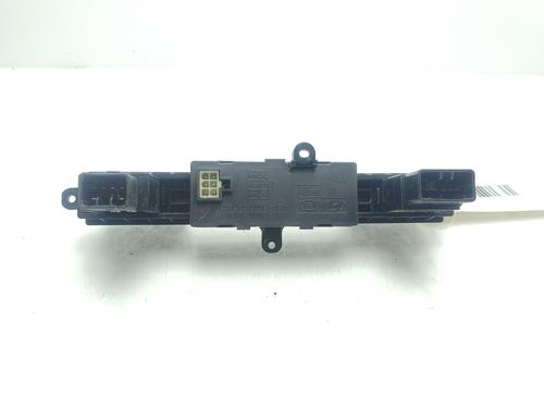 Warning switch KIA SPORTAGE II (JE_, KM_)  | BP22382641I22 