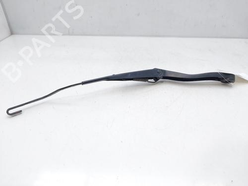 Used Front windshield wiper arm DODGE NITRO 2.8 CRD 4WD (177 hp) 13820714