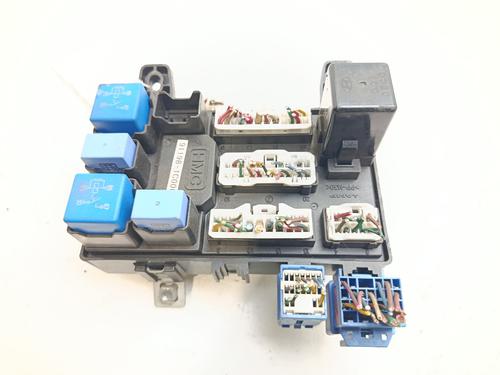 Used Fuse box Fuse box 36677570 36677570