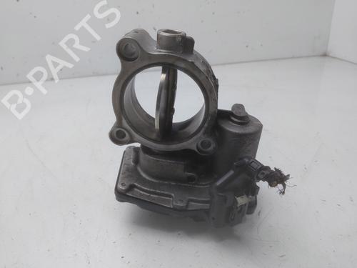 Used Throttle body Throttle body BMW 1 (F21) 116 d (116 hp) 33812510 33812510