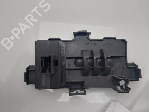 Headlight switch PEUGEOT 3008 I MPV (0U_) | BP31965700I24