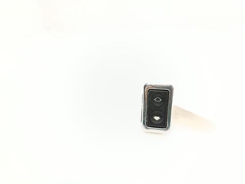 Used Left front window switch BMW 3 (E36) 325 td (115 hp) 30567678