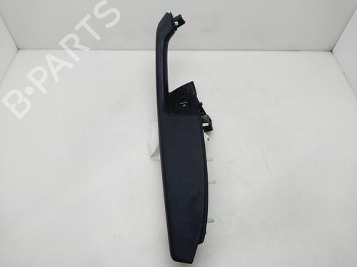 Used Right rear window switch VW PASSAT B8 (3G2, CB2) [2014-2026]  31979033