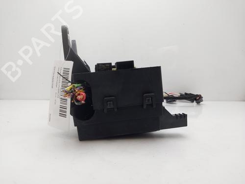 Fuse box JAGUAR XE (X760) 2.0 D | BP18073054E1 