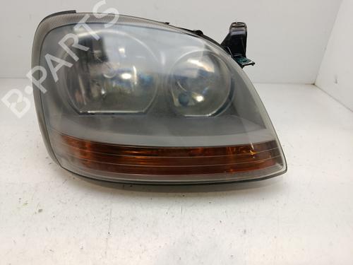 Used Right headlight NISSAN ALMERA TINO (V10) 1.8 (114 hp) 31705887