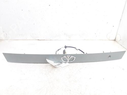 Used Tailgate handle CHEVROLET LACETTI (J200) 1.6 (109 hp) 9953718