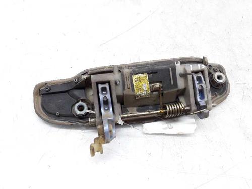 Høyre bak utvendig håndtak HYUNDAI GETZ (TB) 1.3 i | BP4409095C130 