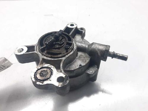 Used Vacuum pump VOLVO V50 (545) 2.0 D (136 hp) 6813801