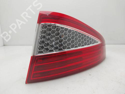 right-taillight-ford-mondeo-iv-ba7-2007-2008-2009-2010-2011-2012-2013-2014-2015-38751569 main image