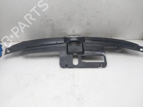 Grille VW POLO (9N_, 9A_) 1.9 SDI | BP13647143C40 