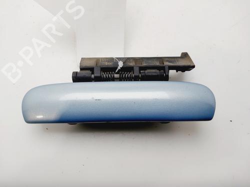 Używane Klamka zewnętrzna drzwi tylnych lewych CITROËN XSARA Coupe (N0) 1.9 D (70 hp) 30563235