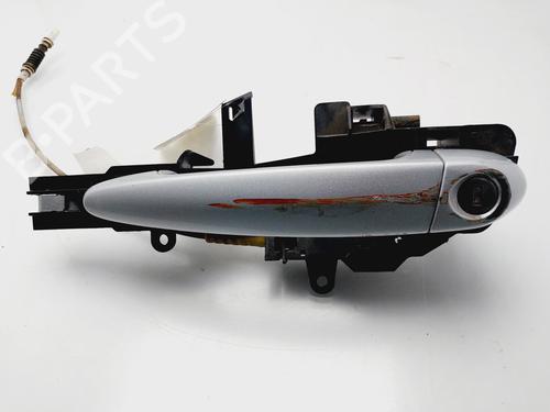 Venstre fortil udvendigt håndtag BMW 1 (E87) 120 i (150 hp) 32177133