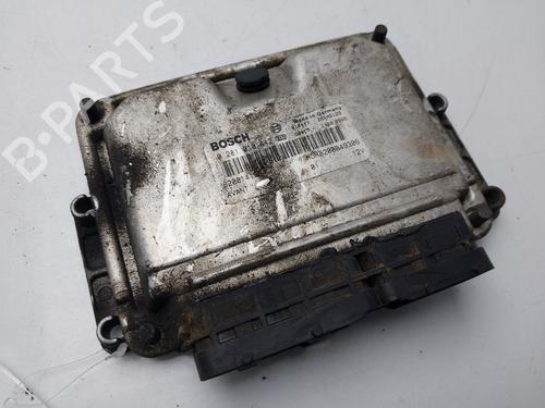 Used Engine control unit (ECU) RENAULT MEGANE I Classic (LA0/1_) 1.9 dTi (LA1U) (80 hp) 32410333