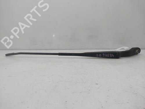 Used Front windshield wiper arm Front windshield wiper arm 38648284 38648284