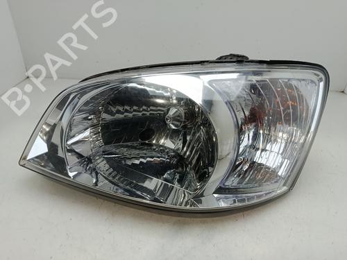 Used Left headlight HYUNDAI GETZ (TB) 1.3 i (82 hp) 31373571