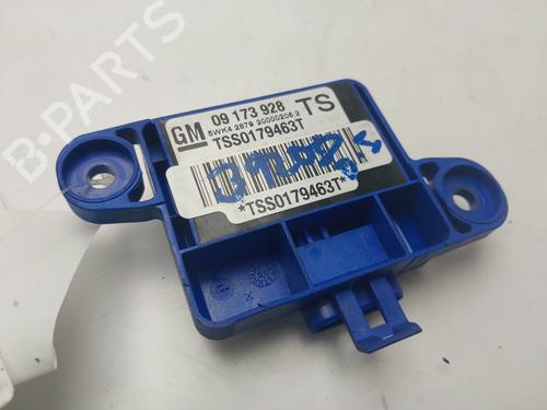 Used Electronic sensor Electronic sensor OPEL OMEGA B (V94) 2.5 TD (F69, M69, P69) (130 hp) 32986346 32986346