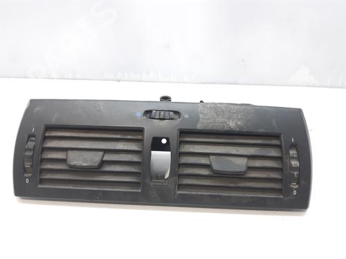 Used Air vent BMW X3 (E83) 2.0 d (150 hp) 11650925