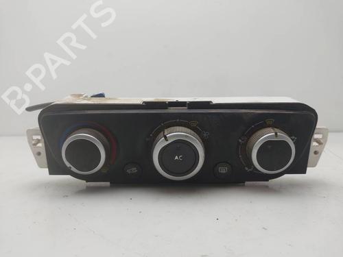 Used Climate control Climate control RENAULT MEGANE III Grandtour (KZ0/1) [2008-2016] 39751389 39751389