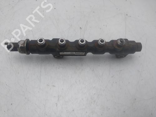 Used Injection rail Injection rail 37533479 37533479