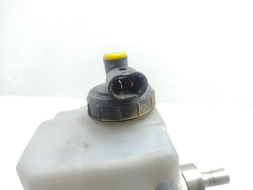 Brake master cylinder NISSAN INTERSTAR Van (X70)  | BP24366034M77