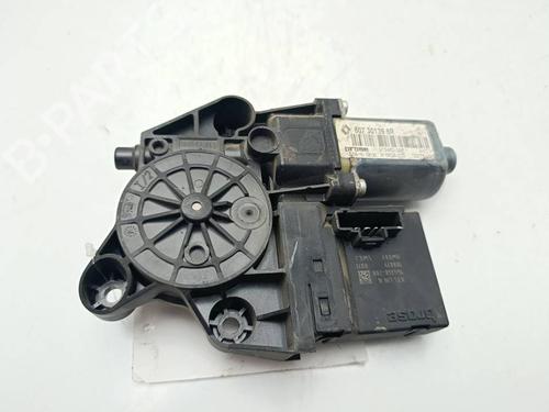 Used Right front window motor Right front window motor RENAULT MEGANE III Grandtour (KZ0/1) [2008-2016] 40011012 40011012