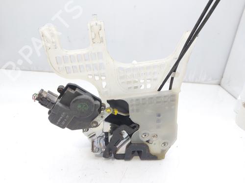 Rear right lock HYUNDAI TUCSON (JM) 2.0 CRDi | BP12412632C99 