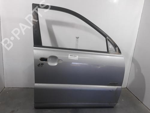 Porta anteriore destra KIA SPORTAGE II (JE_, KM) 2.0 CRDi 4WD (140 hp) 760041F020 | 760041F020 |