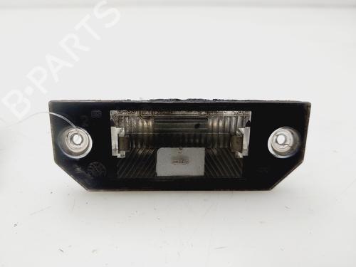 Używane Lampa oświetlenia tablicy rejestracyjnej FORD FOCUS II Saloon (DB_, FCH, DH) [2005-2025]  30742565