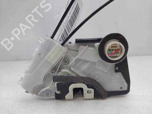 Cerradura puerta delantera derecha TOYOTA YARIS (_P13_) 1.0 (KSP130_) (69 hp) 17151299